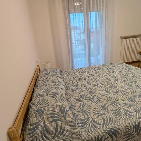 Charming Garda Escape Apartment Torri Del Benaco