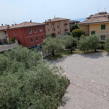 Charming Garda Escape Daire Torri Del Benaco